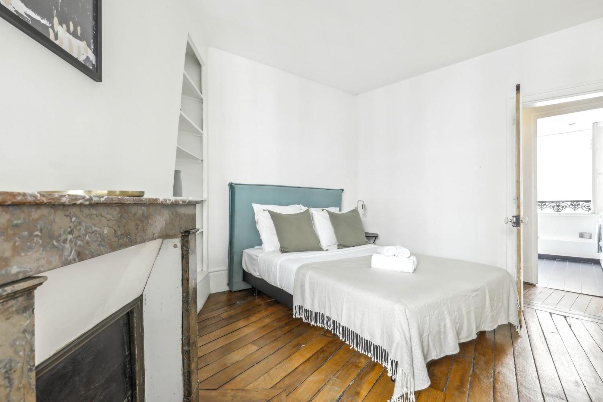 Le Marais 1Br Place Saint Paris Exterior foto